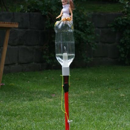 Barbie-rocket Barbie-rocket